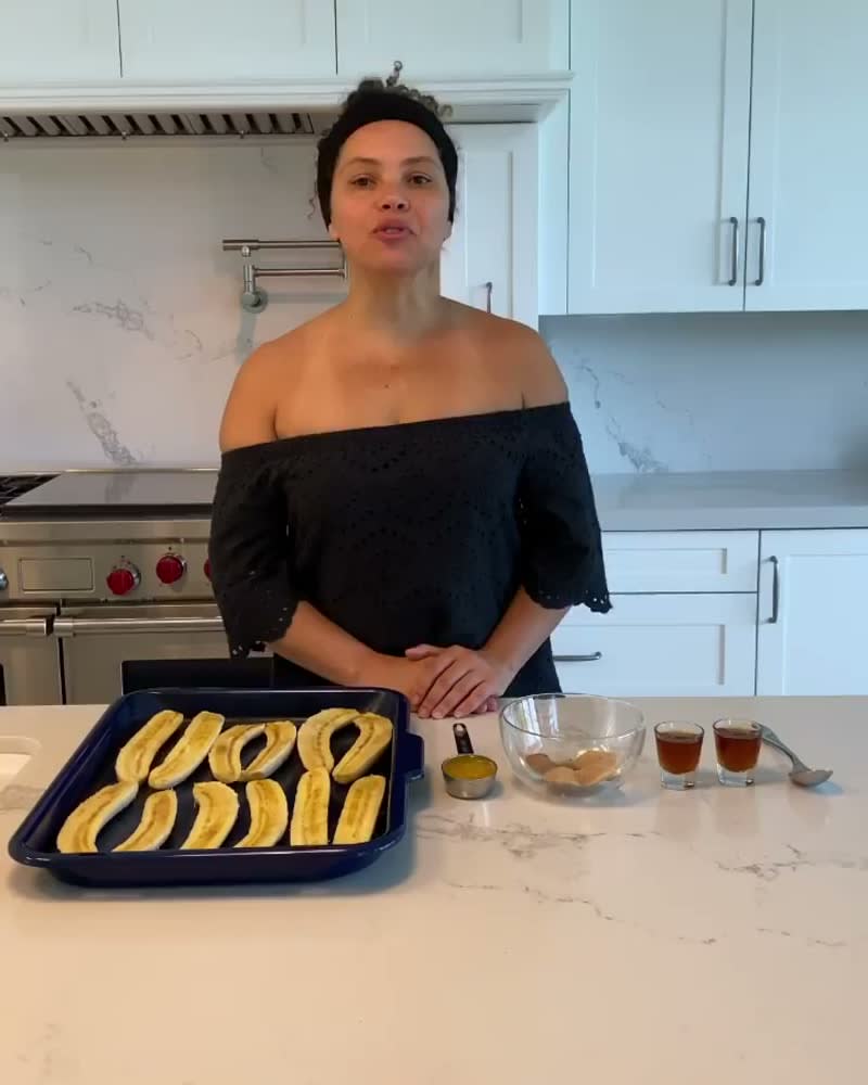 Broiled Cinnamon Cognac Bananas